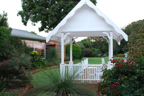 Inverlaw - Accommodation Coffs Harbour 2