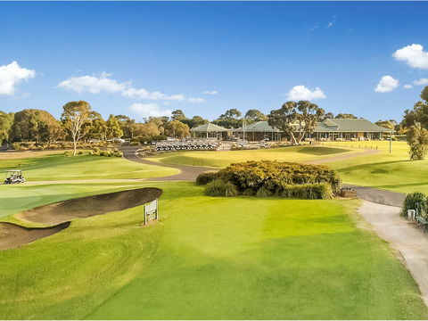 Rosebud Country Club - Accommodation Coffs Harbour 1