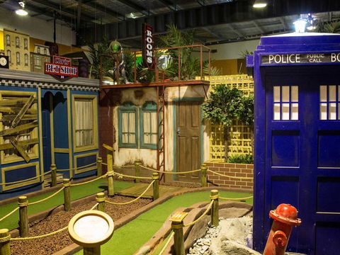 Unreal Mini Golf - Accommodation Coffs Harbour 0