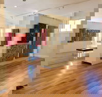 Yaama Ganu Gallery Moree - Accommodation Coffs Harbour