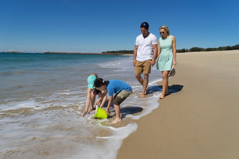 Blacksmiths Beach - Accommodation Coffs Harbour 0