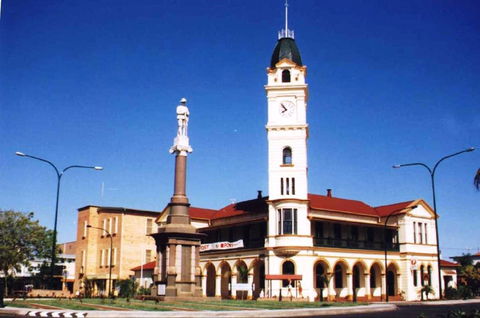 Bundaberg War Memorial - Accommodation Coffs Harbour 0