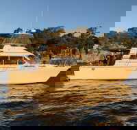 Cruising the  Swan River in at Sunset with Boutique Cruise - Accommodation Coffs Harbour