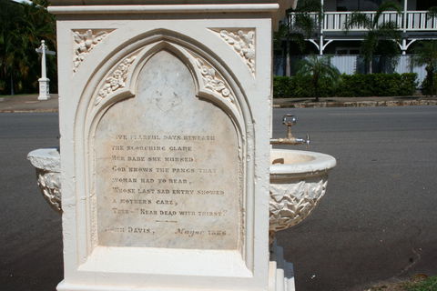 Mary Watson Monument Cooktown - Accommodation Coffs Harbour 0