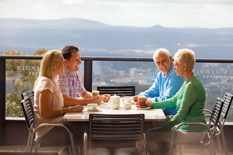 Picnic Point Lookout And Parkland - Accommodation Coffs Harbour 1
