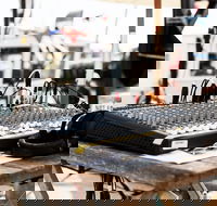 Apollo Bay Radio 87.6 FM - Accommodation Coffs Harbour