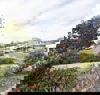 Gin Gin - Accommodation Coffs Harbour