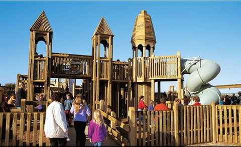 Port Noarlunga Jubilee Park Adventure Playground - Accommodation Coffs Harbour 0