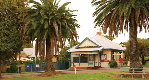 The Flinders Hinterland Scenic Drive - Accommodation Coffs Harbour 0