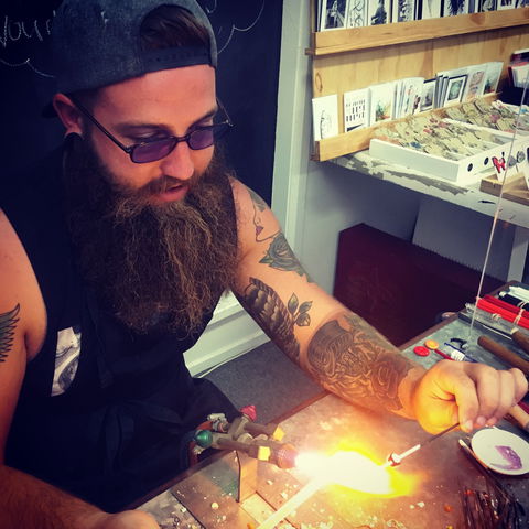 Hot Glass Demonstrations And Classes - Accommodation Coffs Harbour 1