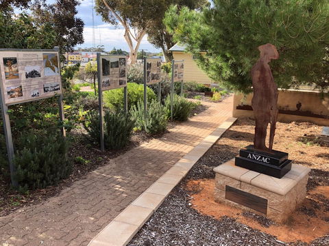 Moonta Area School Memorial Trail - Accommodation Coffs Harbour 0