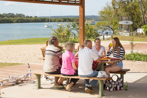 Russell Island (Canaipa) - Accommodation Coffs Harbour 2