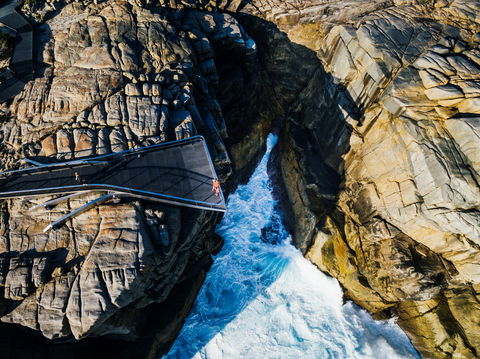 The Gap And Natural Bridge - Accommodation Coffs Harbour 0