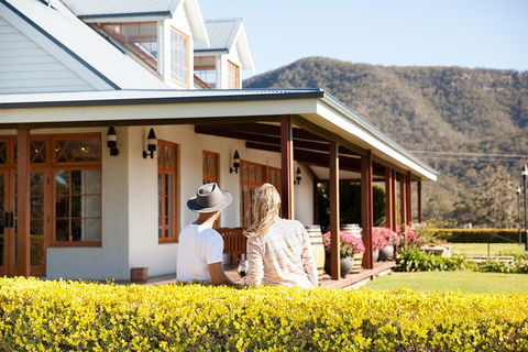 Audrey Wilkinson Vineyard: Picnic With Wine Masterclass Tasting - Accommodation Coffs Harbour 2