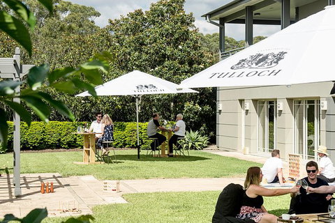 Tulloch Wines - Wine Tasting Paired With Local Handmade Chocolates - Accommodation Coffs Harbour 6