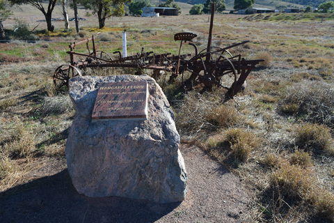 Wangaraleednie Monument & Ruins - Accommodation Coffs Harbour 0