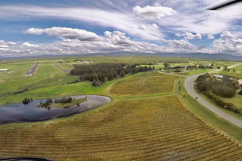 Private Helicopter Flight To Hunter Valley With A La Carte Lunch - For 2 - Accommodation Coffs Harbour 5