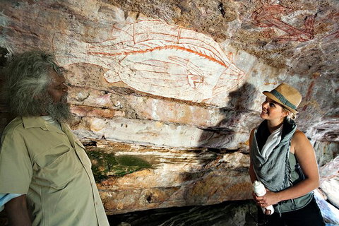 Arnhem Land Injalak Hill Full-Day Tour From Darwin - Accommodation Coffs Harbour 3