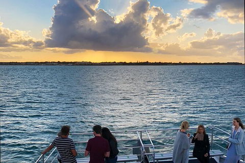 Sunset Twilight Cruise In Hervey Bay - Accommodation Coffs Harbour 4