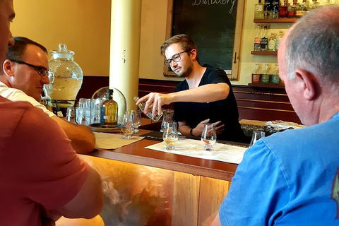 Tipple Of Gin Experience Tour - Accommodation Coffs Harbour 8