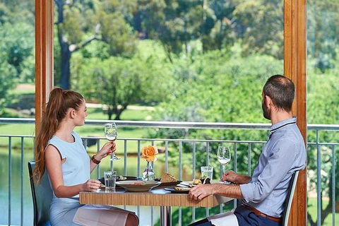 Romance Cruise + Scenic Tour + Beer Tasting + 3 Course Lunch + Hamper - Accommodation Coffs Harbour 3