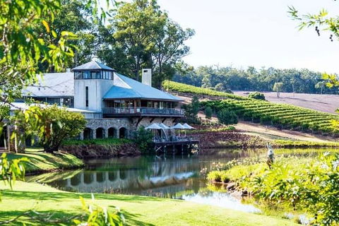 Romance Cruise + Scenic Tour + Beer Tasting + 3 Course Lunch + Hamper - Accommodation Coffs Harbour 4