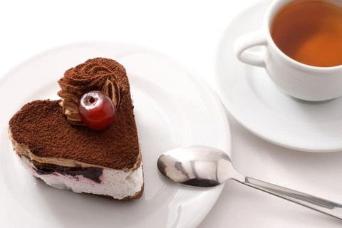 Romance Cruise + Scenic Tour + Beer Tasting + 3 Course Lunch + Hamper - Accommodation Coffs Harbour 1