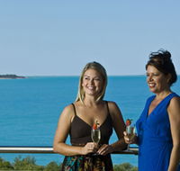 Roebuck Bay - Accommodation Coffs Harbour