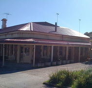 Old Bush Inn - Accommodation Coffs Harbour