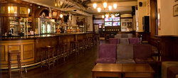 Coopers Alehouse At The Earl - Accommodation Coffs Harbour 1