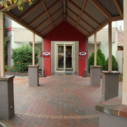 Deer Park Hotel - Accommodation Coffs Harbour 1