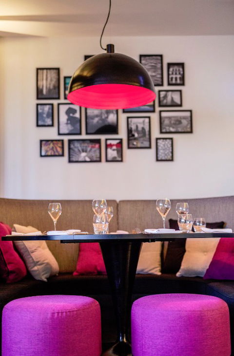 MRepublic Restaurant, Bar And Lounge - Accommodation Coffs Harbour 6