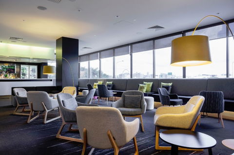 MRepublic Restaurant, Bar And Lounge - Accommodation Coffs Harbour 8