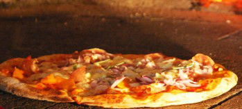 Il Forno Pizzeria - Accommodation Coffs Harbour 0