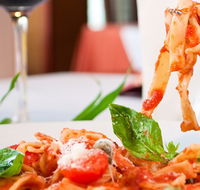 Camelot Gourmet Pizza - Accommodation Coffs Harbour
