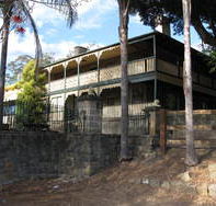 The Wiseman Inn - Accommodation Coffs Harbour