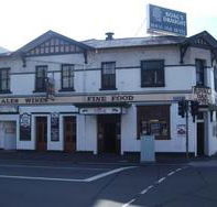 The Royal Oak - Accommodation Coffs Harbour