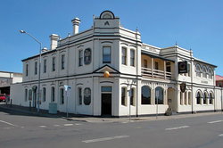Alexander Hotel - Accommodation Coffs Harbour 0