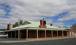 Huntington Tavern - Accommodation Coffs Harbour 0