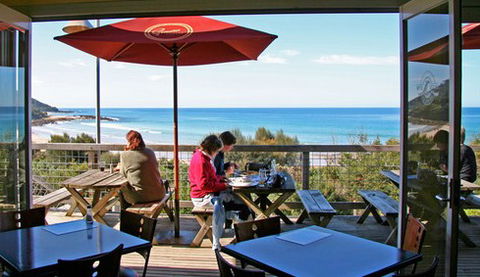 Wye Beach Hotel - Accommodation Coffs Harbour 3