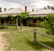 The Blue Duck Inn Hotel - Accommodation Coffs Harbour