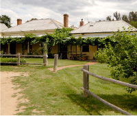 The Blue Duck Inn Hotel - Accommodation Coffs Harbour 0