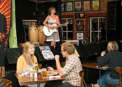 Settlers Tavern - Accommodation Coffs Harbour 3