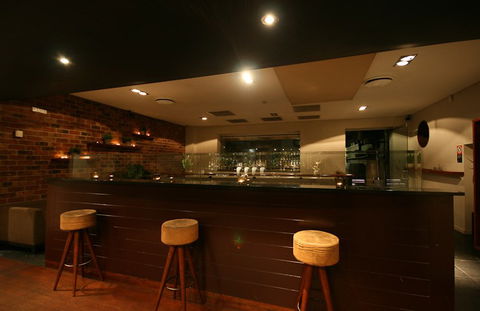 White Horse Hotel - Accommodation Coffs Harbour 4