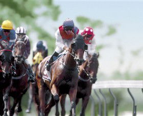 Colac Turf Club - Accommodation Coffs Harbour 0