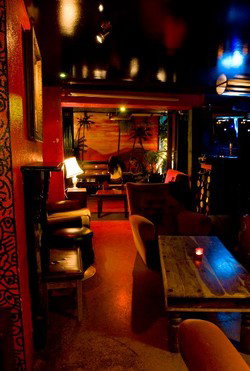 Cafe Lounge - Accommodation Coffs Harbour 1
