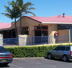 Tacking Point Tavern - Accommodation Coffs Harbour 3