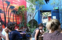 Cafe Lounge - Accommodation Coffs Harbour 3