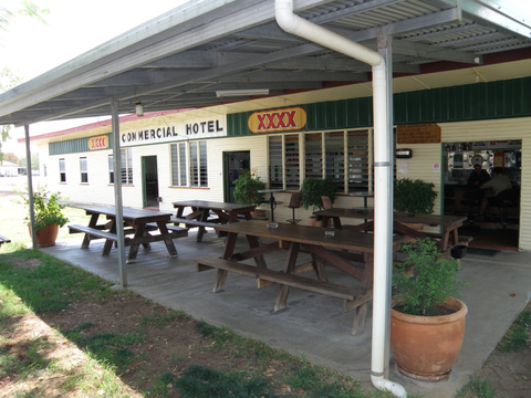 Commercial Hotel Wowan - Accommodation Coffs Harbour 1