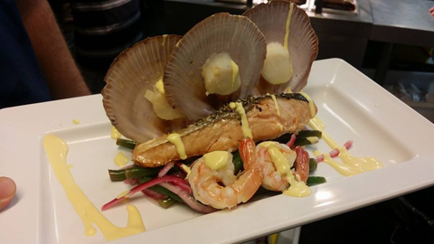 Dicey's Bar & Grill - Accommodation Coffs Harbour 4